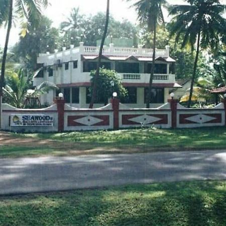 Seawoods Beach Hotel Dahanu Buitenkant foto